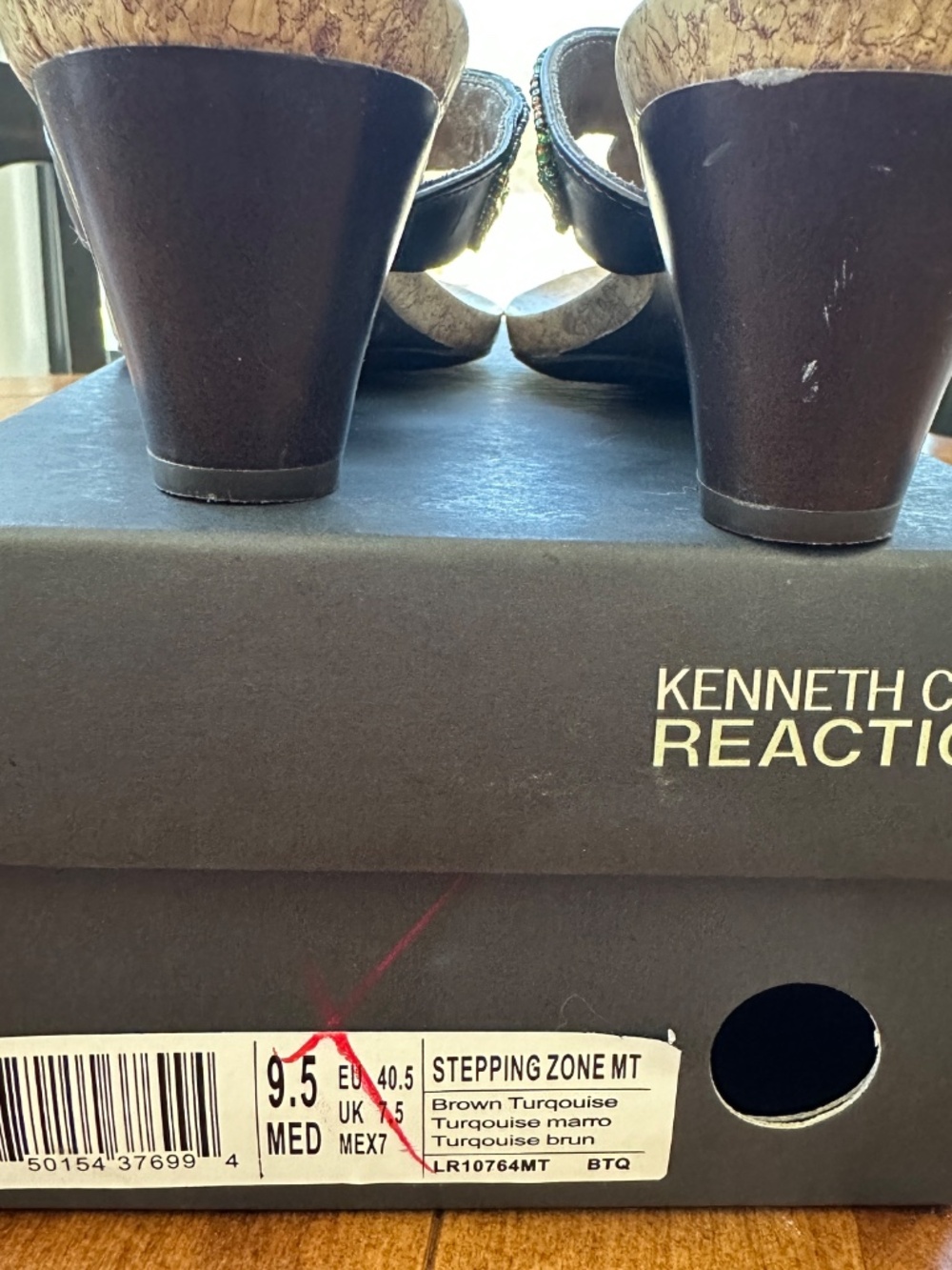 KENNETH COLE REACTION Thong Sandals Turquoise & Brown Woman's 9.5 - Picture 8 of 8